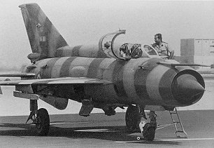 mig21eg.jpg (17774 bytes)